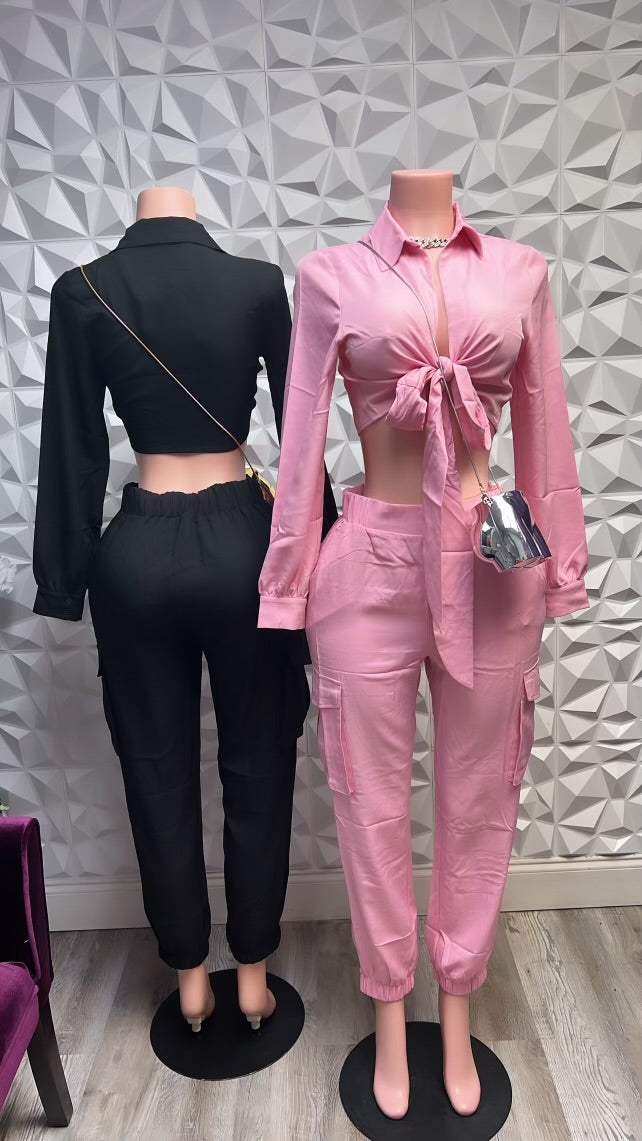 𝐌𝐄𝐄𝐓 𝐘𝐎𝐔 𝐓𝐇𝐈𝐄𝐑 𝐒𝐄𝐓 (BLACK)