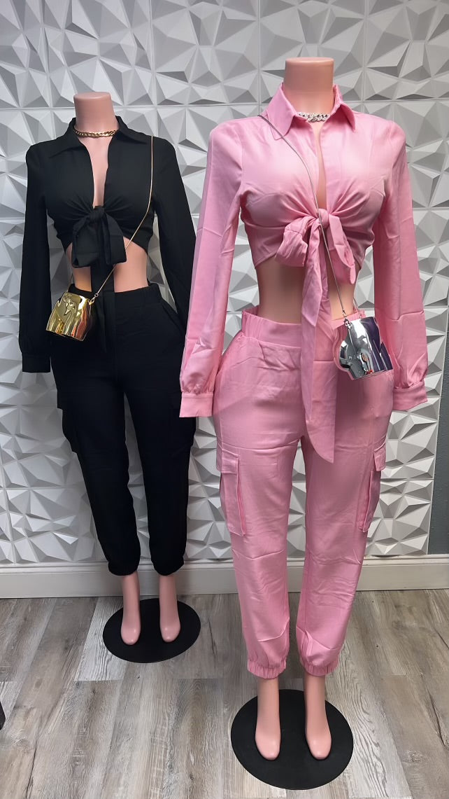 𝐌𝐄𝐄𝐓 𝐘𝐎𝐔 𝐓𝐇𝐈𝐄𝐑 𝐒𝐄𝐓 (BLACK)